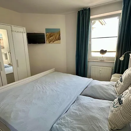 Daire Yachthafenresidenz-wohnung-8404-866 *